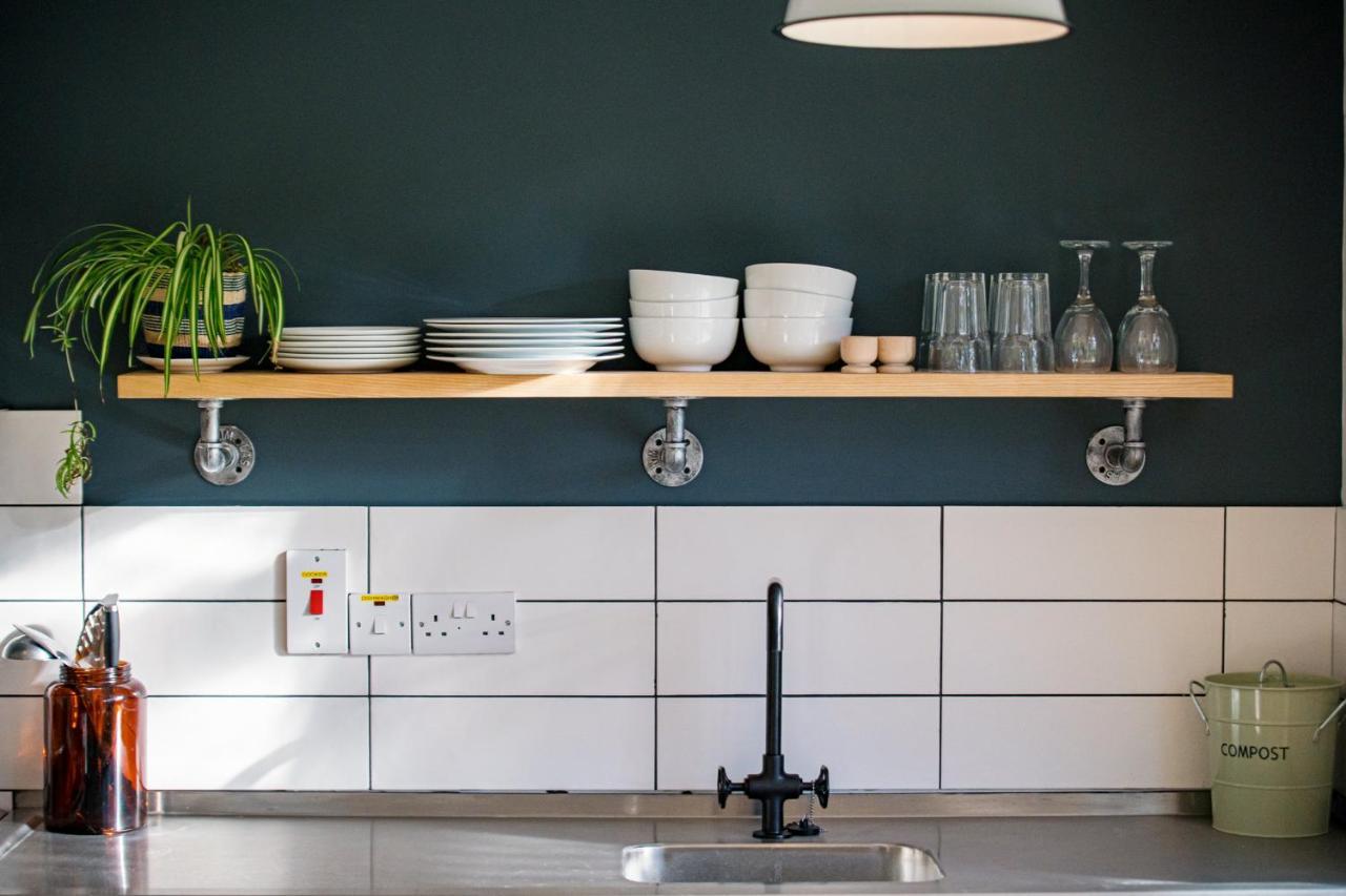 The Roost Apartment Westport Ngoại thất bức ảnh